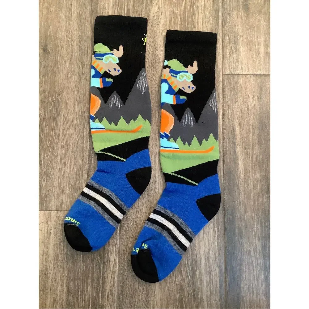 Smartwool Kid's L Winter Full Cushion Mountain Moose Over-The-Calf Socks A27-2